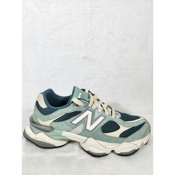 New Balance 9060 New Spruce Salt Marsh Green M 9.5 / W 11 U9060FG Sneakers - Picture 2 of 12